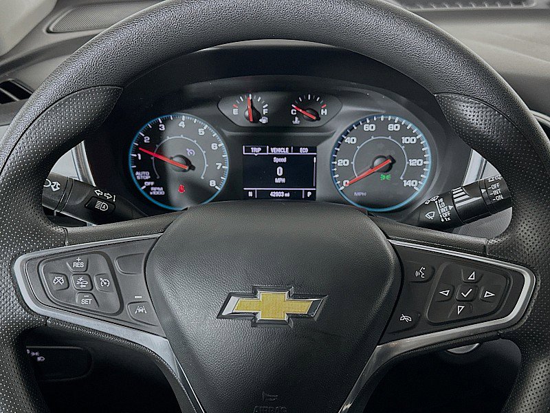 Used 2023 Chevrolet Equinox LS image 12