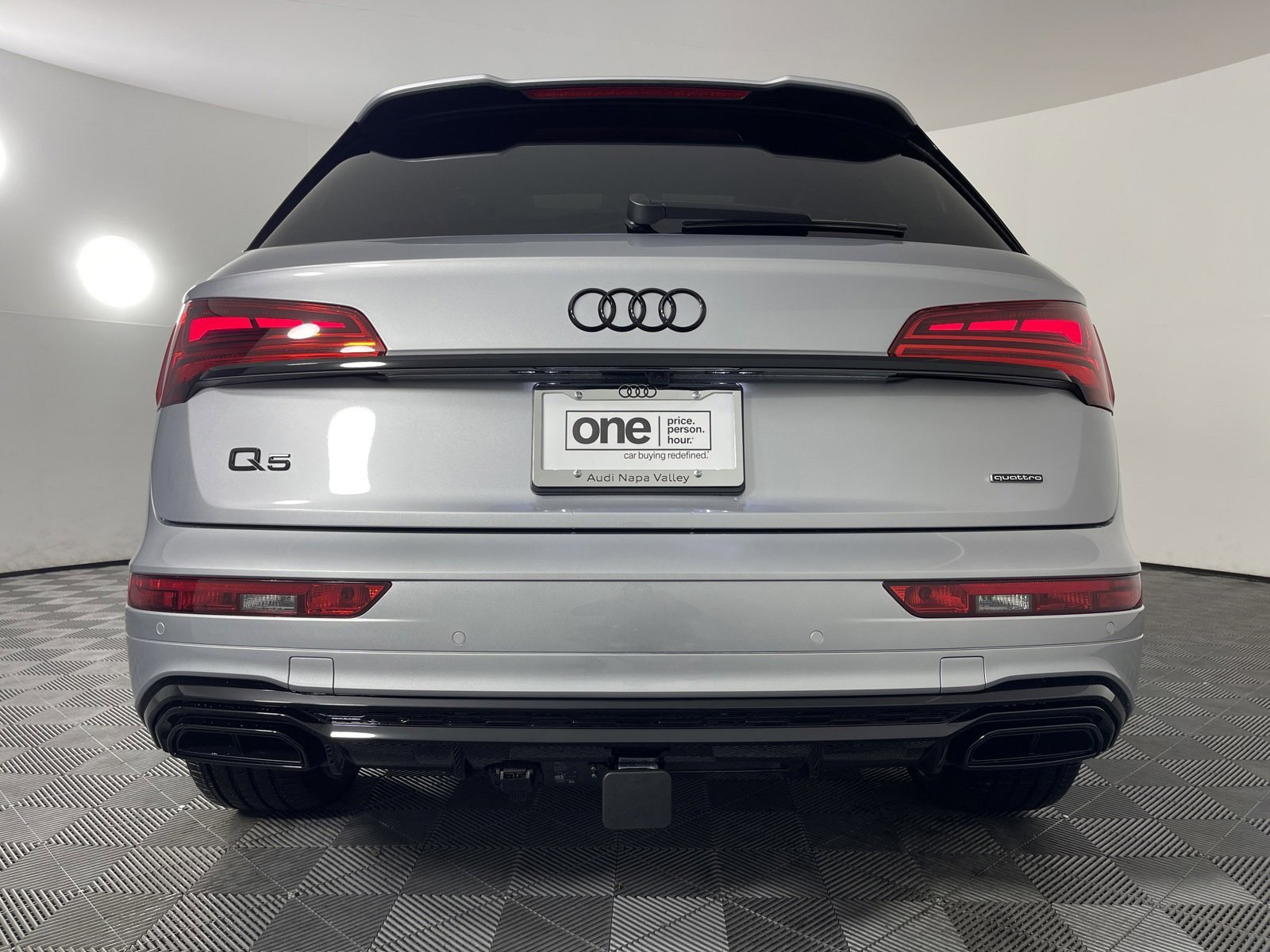 New 2025 Audi Q5 2.0T Premium Plus image 13