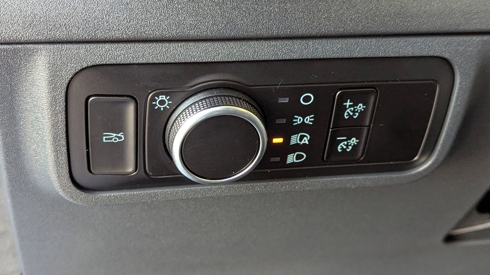 Used 2025 Ford Mustang Coupe image 16