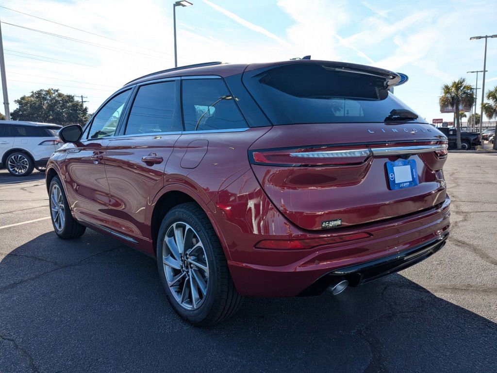New 2026 Lincoln Corsair Grand Touring image 6