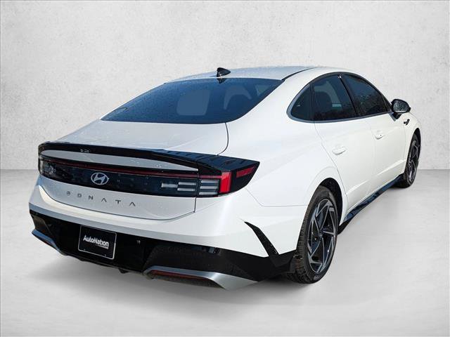 New 2026 Hyundai Sonata SEL FWD image 2