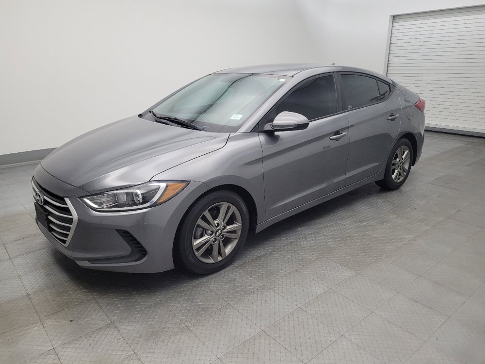 Used 2018 Hyundai Elantra SEL image 2