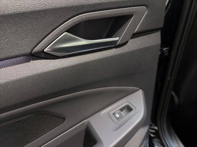 New 2026 Volkswagen GTI SE FWD image 30