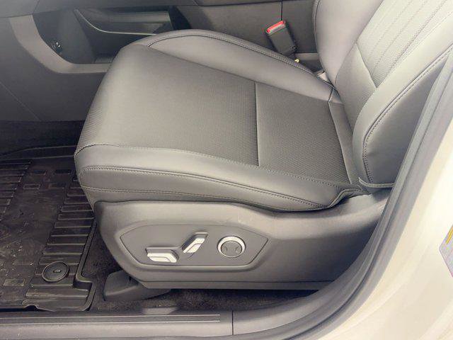 New 2026 Hyundai Santa Fe SEL image 14