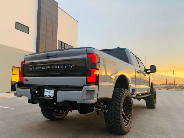 New 2026 Ford F350 Platinum w/ Tremor Off-Road Package image 7