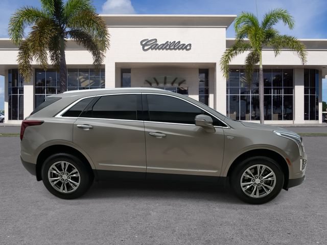 Certified 2023 Cadillac XT5 Premium Luxury FWD image 16