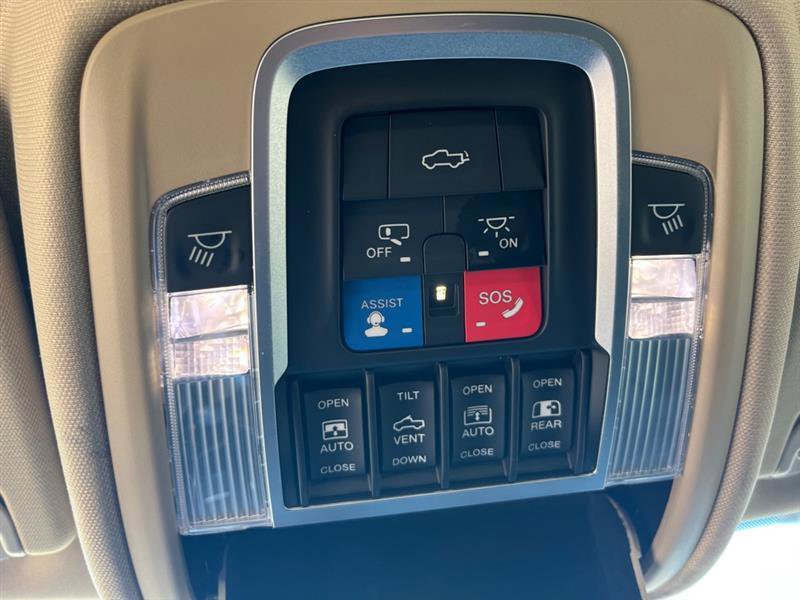 Used 2020 RAM 1500 Laramie image 22