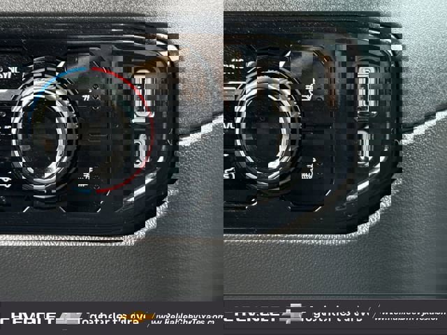 Used 2024 Chevrolet Silverado 1500 LT w/ Texas Edition Plus RWD image 21