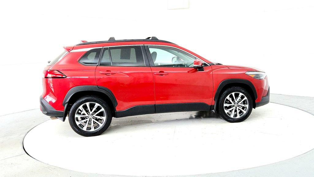 Certified 2023 Toyota Corolla Cross XLE w/ Convenience Package AWD/4WD image 6
