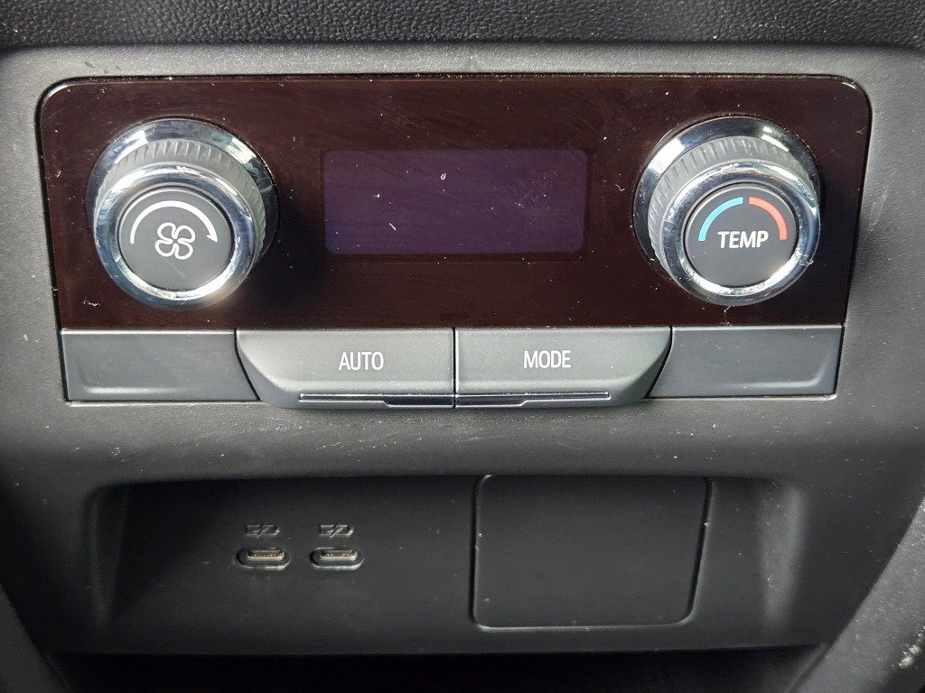 Certified 2026 Chevrolet Traverse LT AWD/4WD image 18