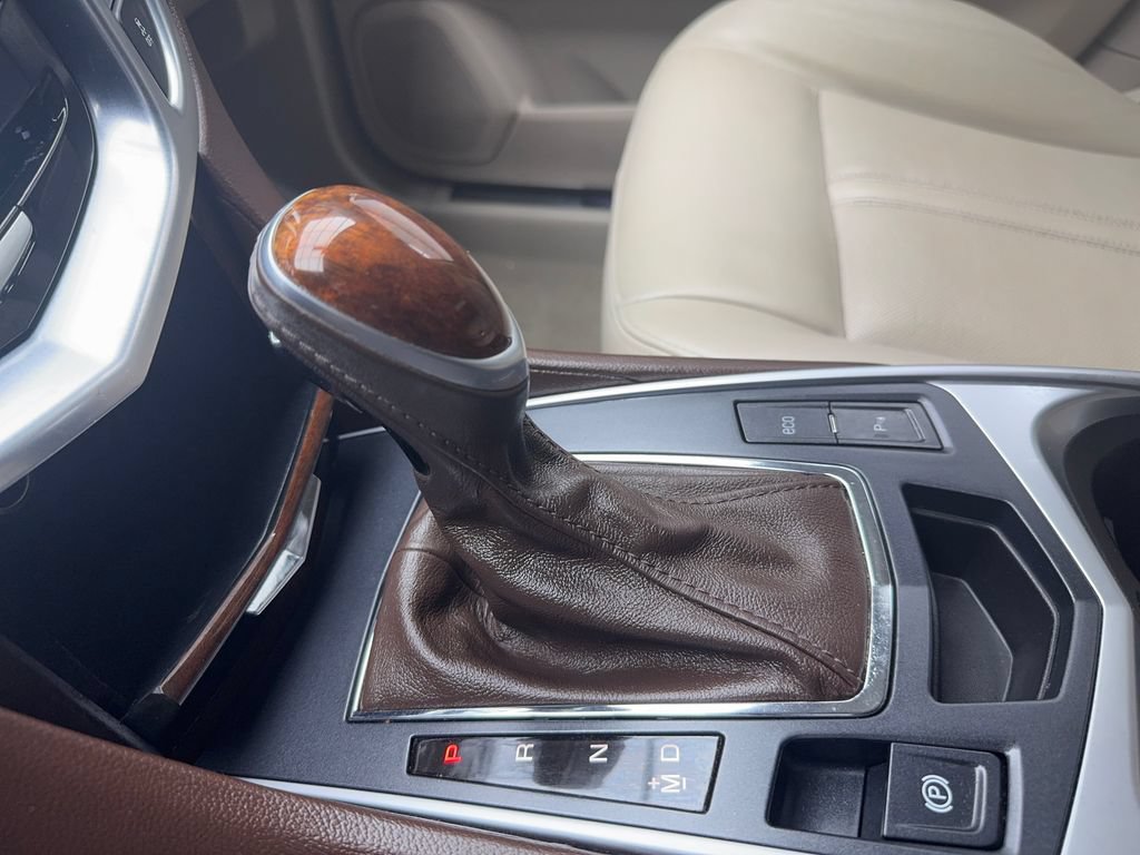 Used 2015 Cadillac SRX Luxury FWD image 42