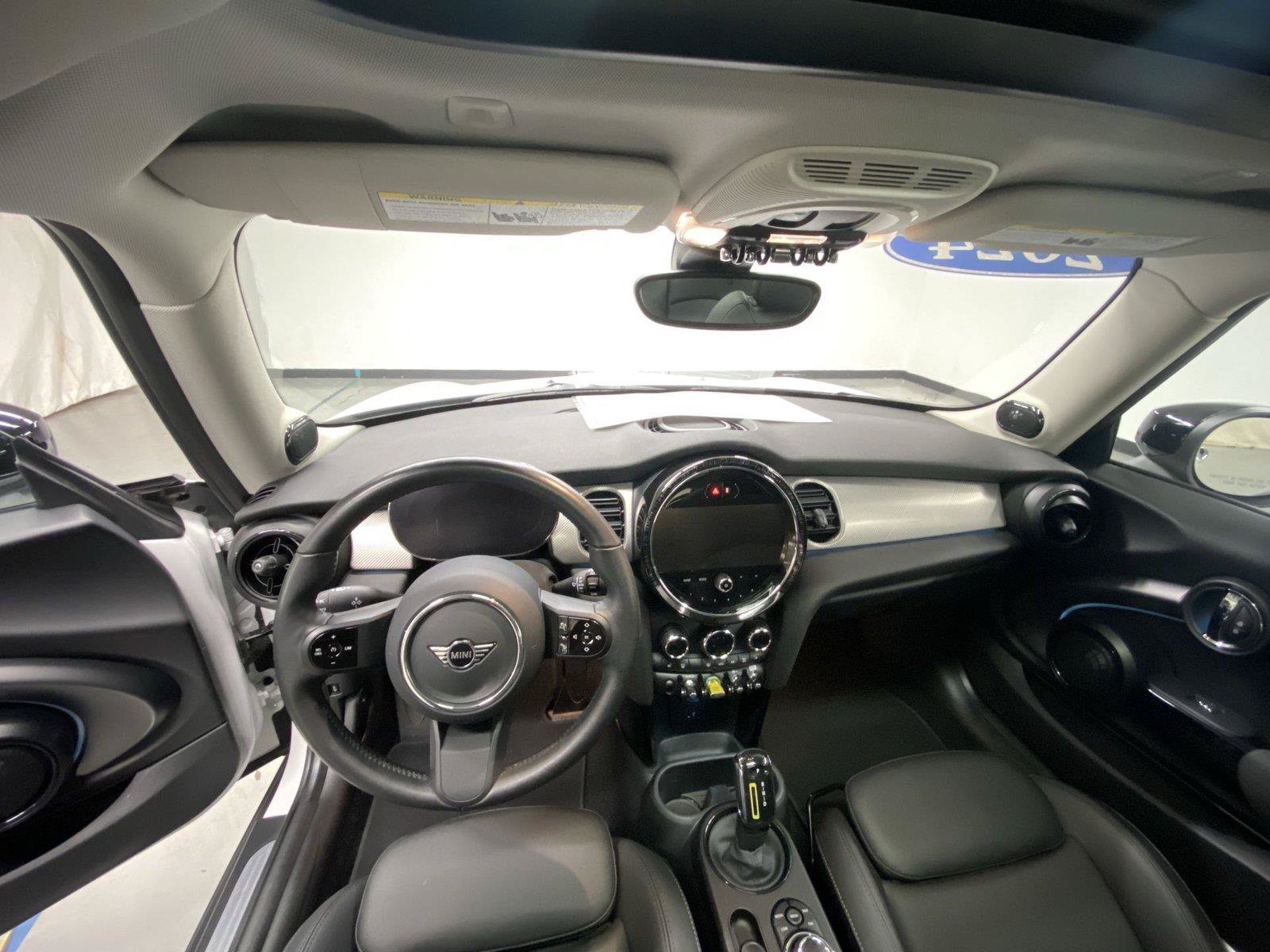 Used 2024 MINI Cooper SE FWD image 31