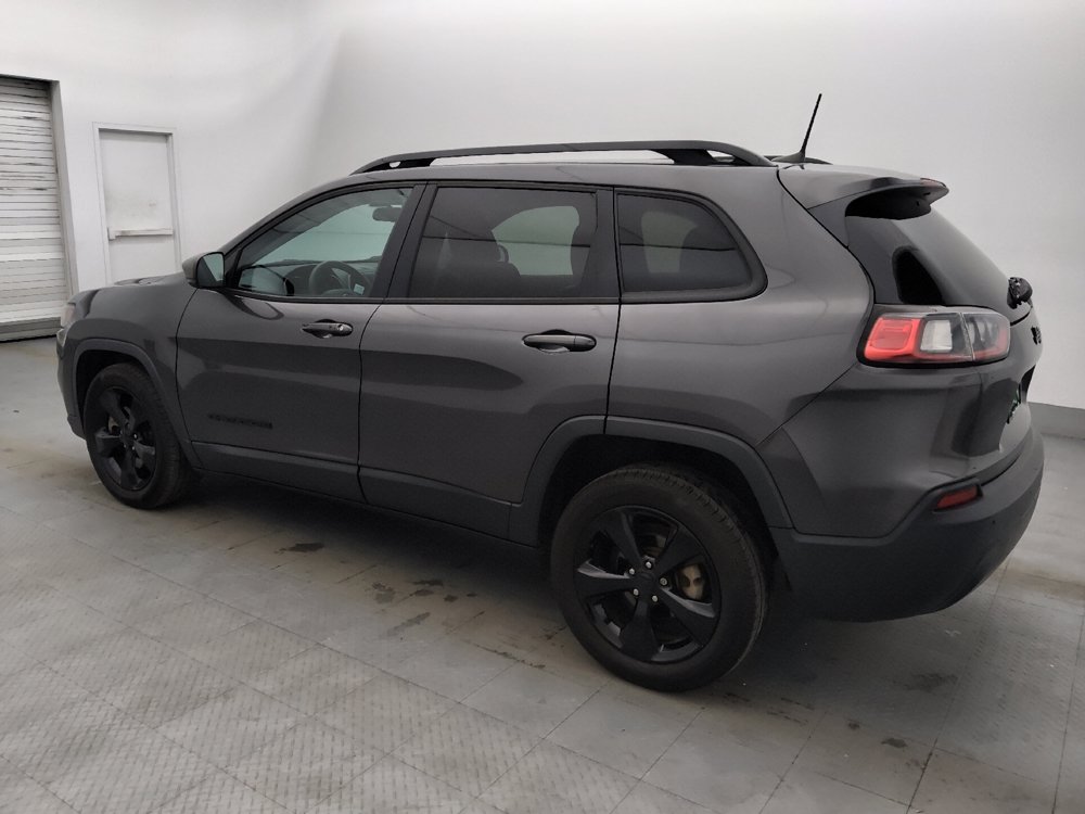 Used 2020 Jeep Cherokee Latitude Plus FWD image 3