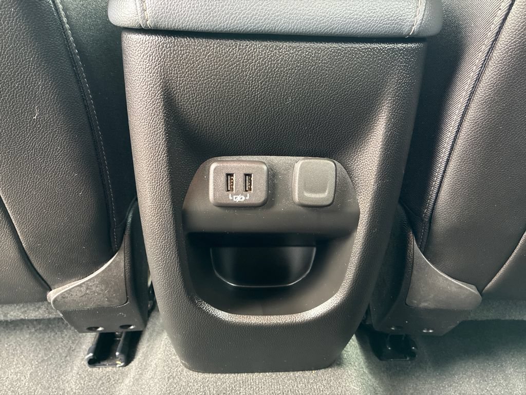 Used 2021 Chevrolet Colorado Z71 w/ Safety Package AWD/4WD image 19