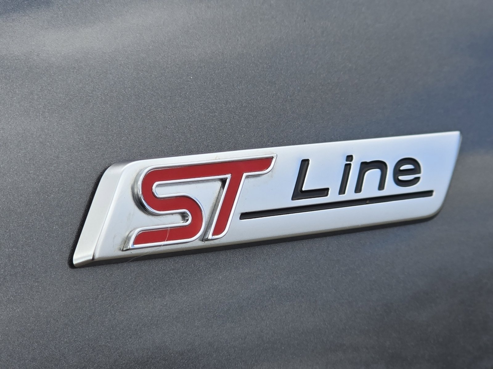 Used 2023 Ford Escape ST-Line Elite w/ Premium Technology Package image 12