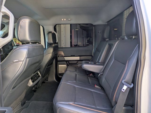 Used 2025 Ford F350 Lariat AWD/4WD image 13