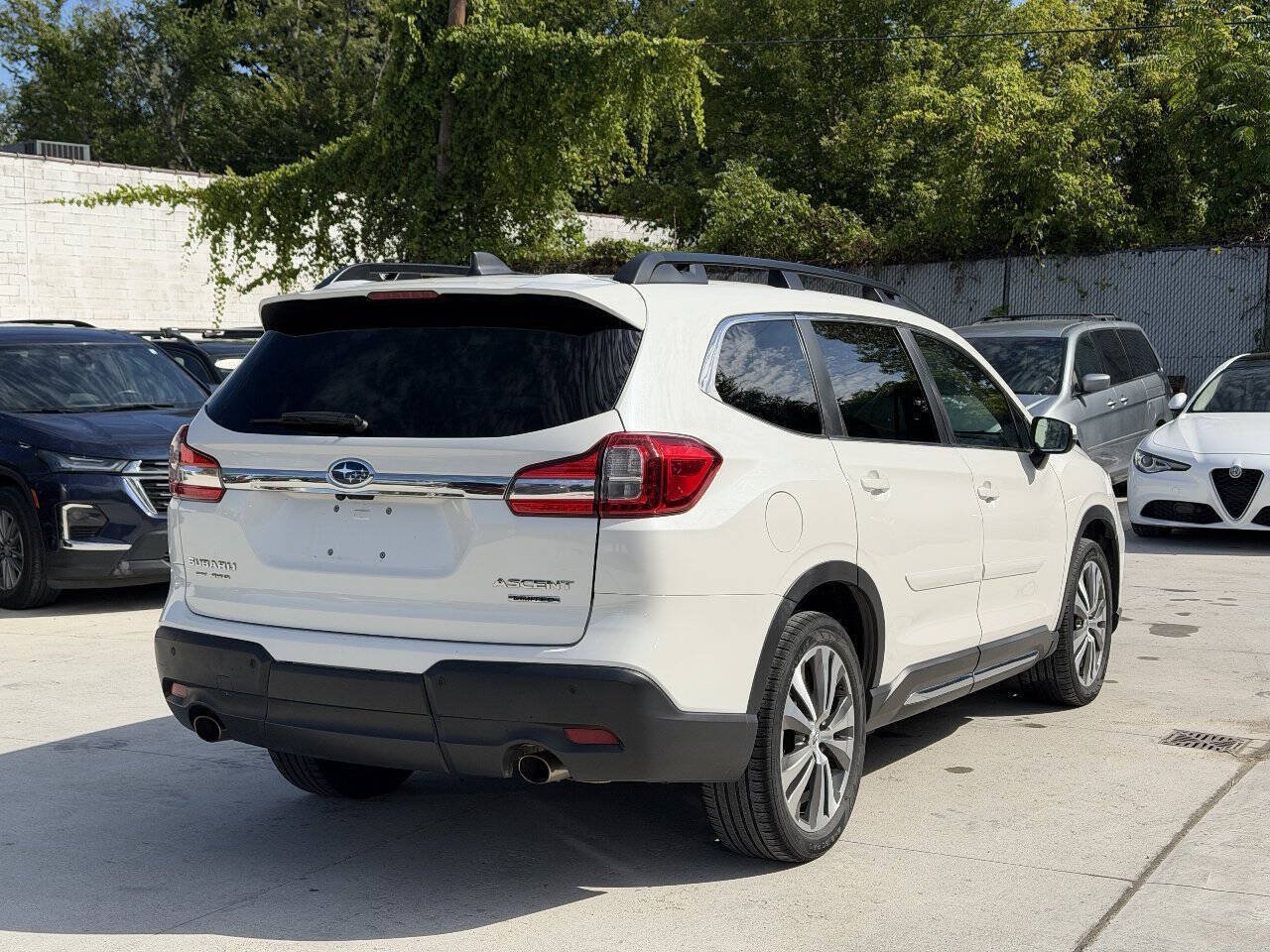 Used 2019 Subaru Ascent Limited AWD/4WD image 5