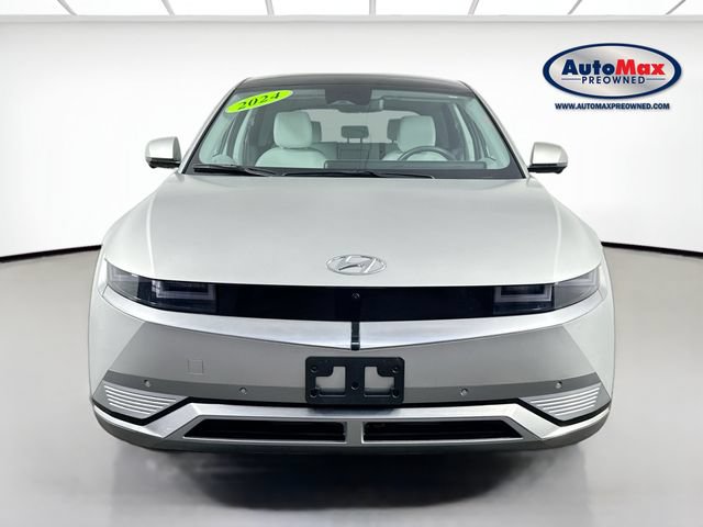 Used 2024 Hyundai Ioniq 5 Limited AWD/4WD image 2