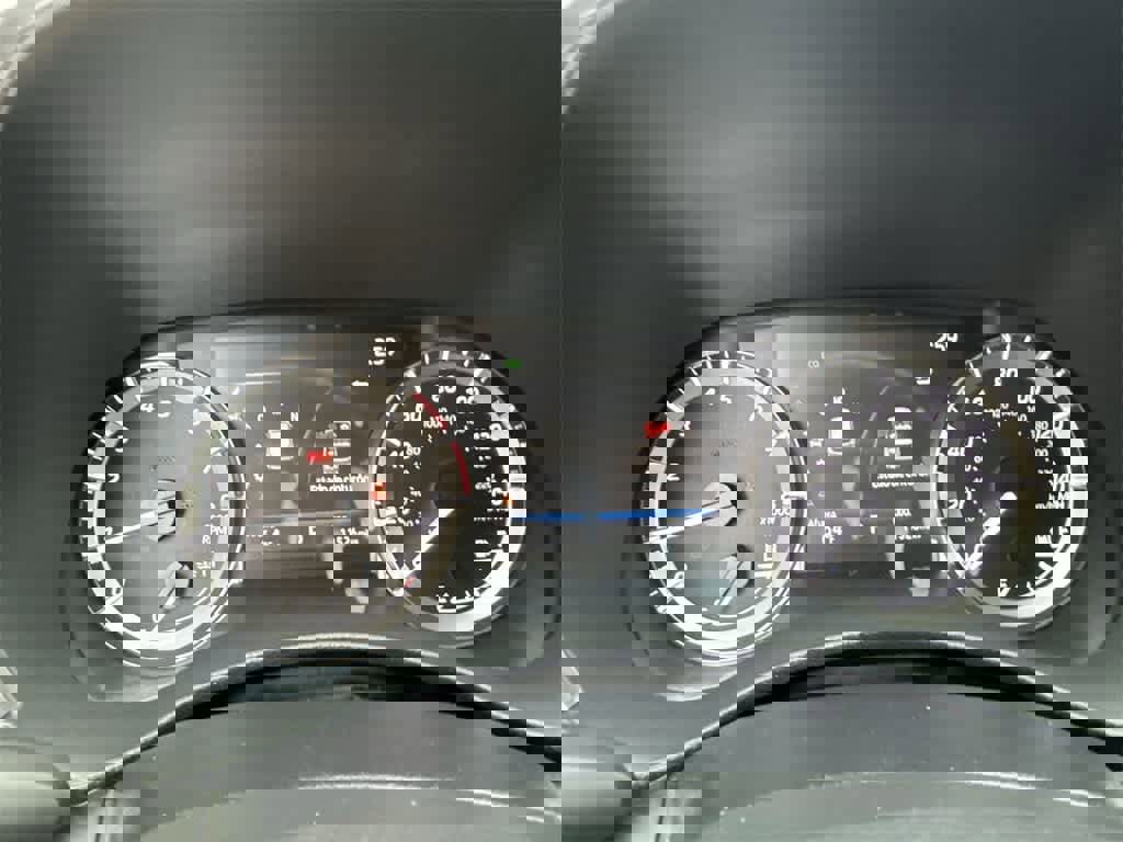 Used 2023 Toyota Highlander XLE image 16