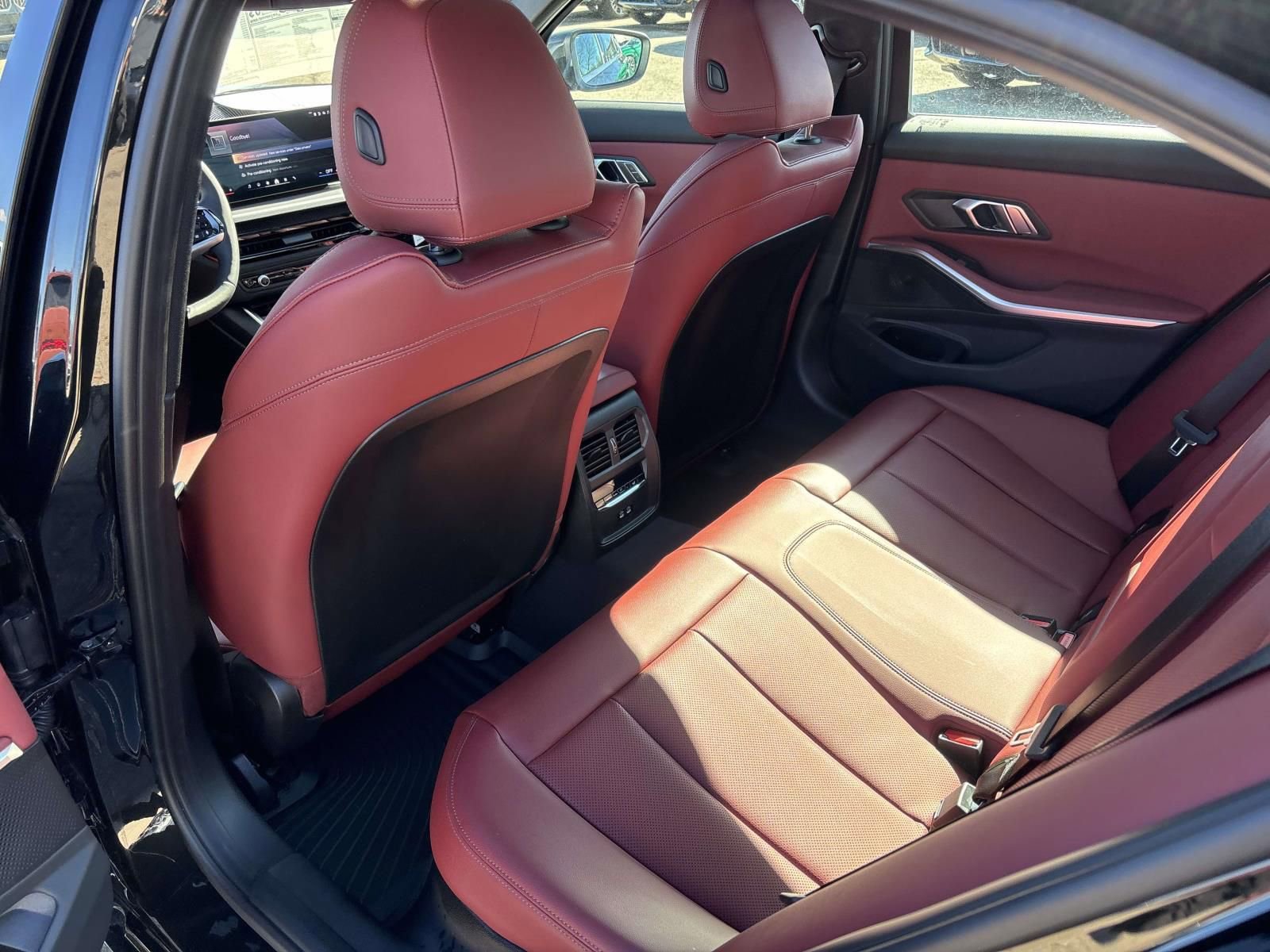 New 2026 BMW 330i xDrive Sedan w/ Premium Package image 28