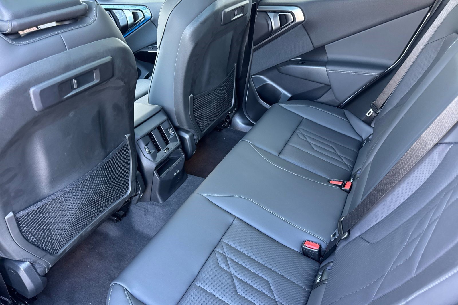 Used 2026 BMW X3 xDrive30i w/ Premium Package AWD/4WD image 21