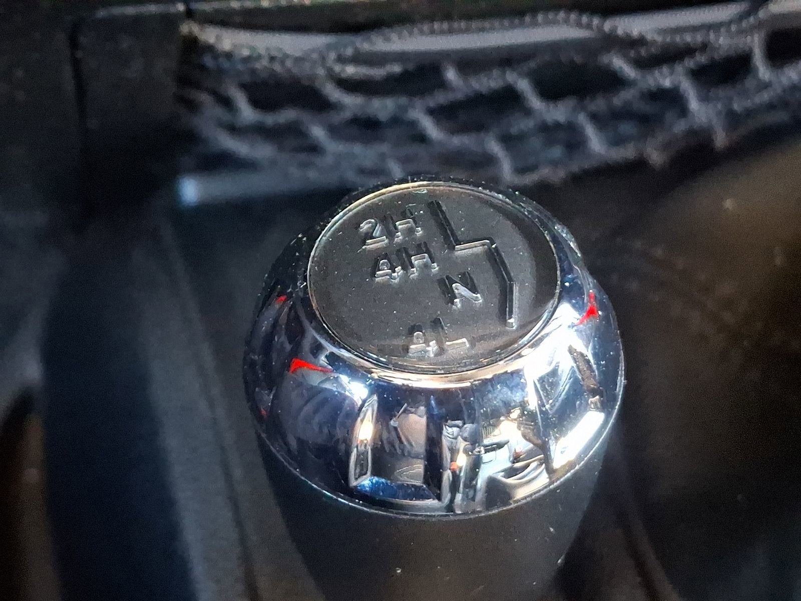 Used 2017 Jeep Wrangler Unlimited Sahara w/ Connectivity Group image 22