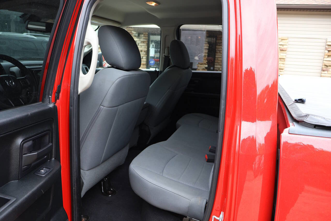 Used 2018 RAM 1500 Express AWD/4WD image 26