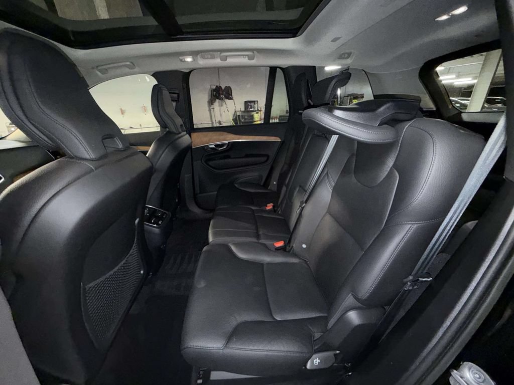 Used 2023 Volvo XC90 B6 Plus w/ Protection Package Premier AWD/4WD image 19