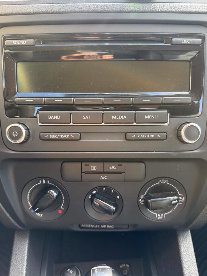 Used 2014 Volkswagen Jetta SE image 15