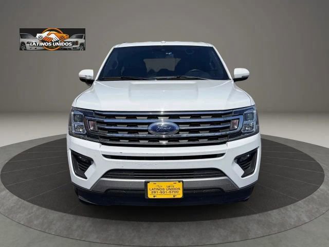 Used 2020 Ford Expedition XLT w/ Equipment Group 201A RWD image 2