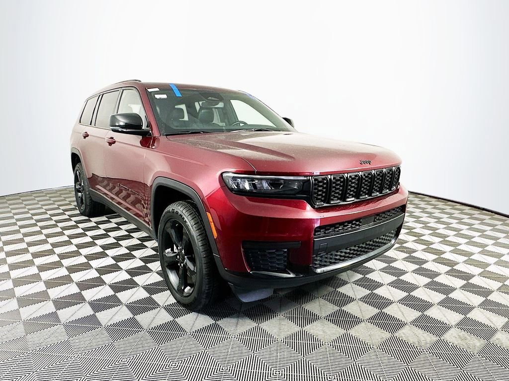 Certified 2022 Jeep Grand Cherokee L Laredo image 2