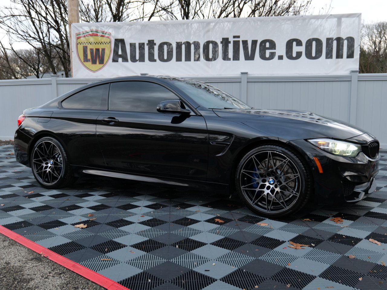 Used 2020 BMW M4 Coupe w/ Competition Package image 3