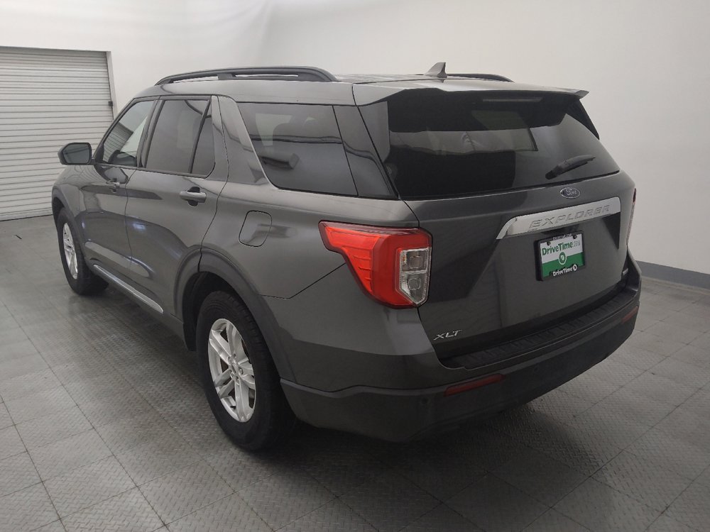 Used 2020 Ford Explorer XLT RWD image 5