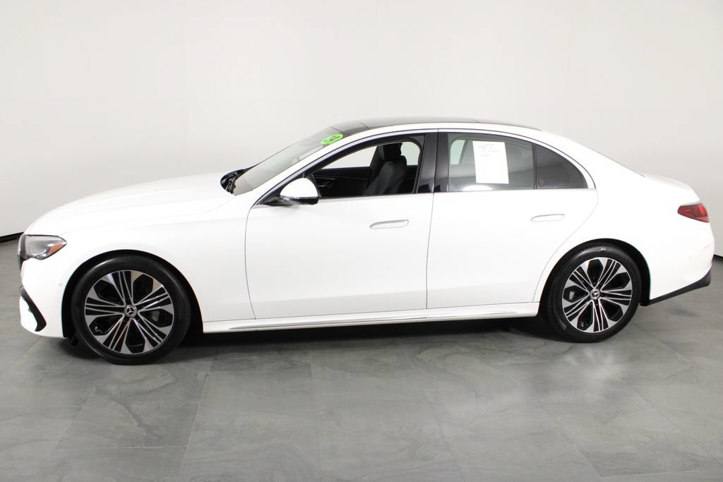 Used 2024 Mercedes-Benz E 350 4MATIC Sedan image 10