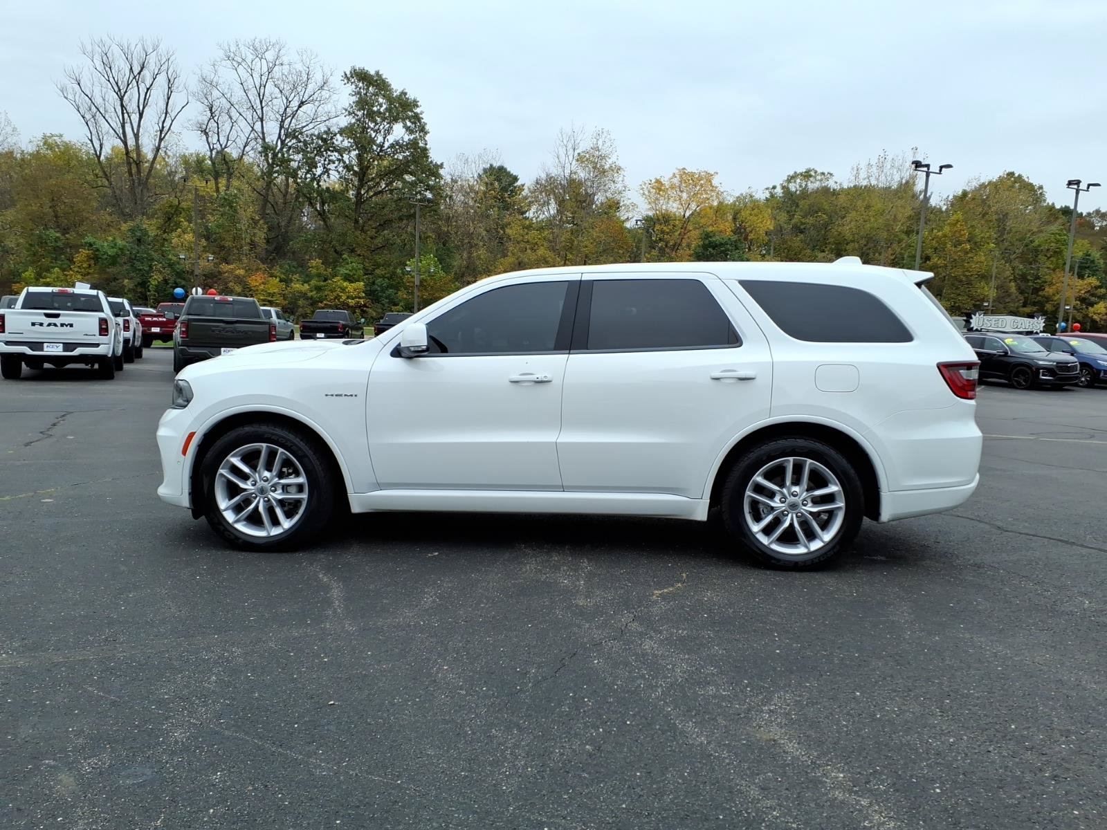 Used 2022 Dodge Durango R/T RWD image 4
