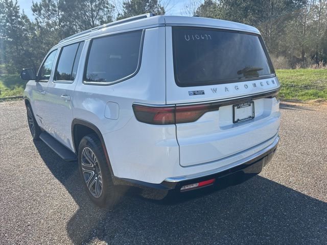 Used 2024 Jeep Wagoneer Series II w/ Flexible Seating Group image 4