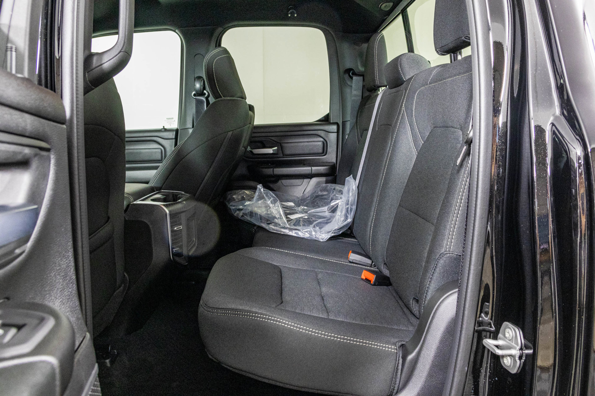 New 2026 RAM 1500 Express AWD/4WD image 37