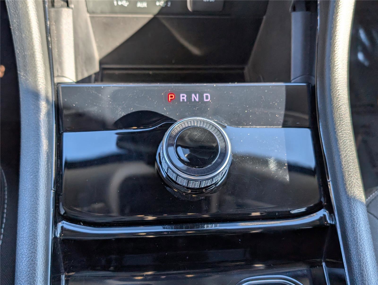 Used 2023 Jeep Grand Cherokee Laredo X image 24