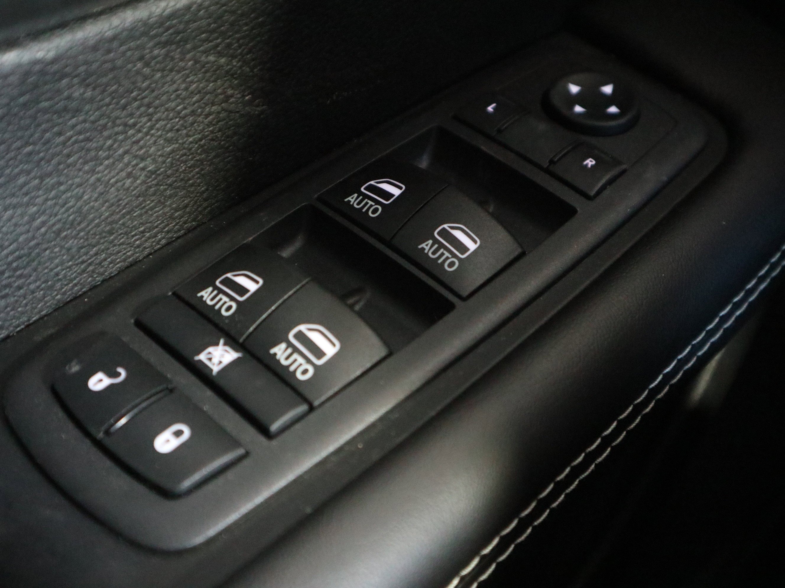 New 2026 Chrysler Pacifica Select image 35