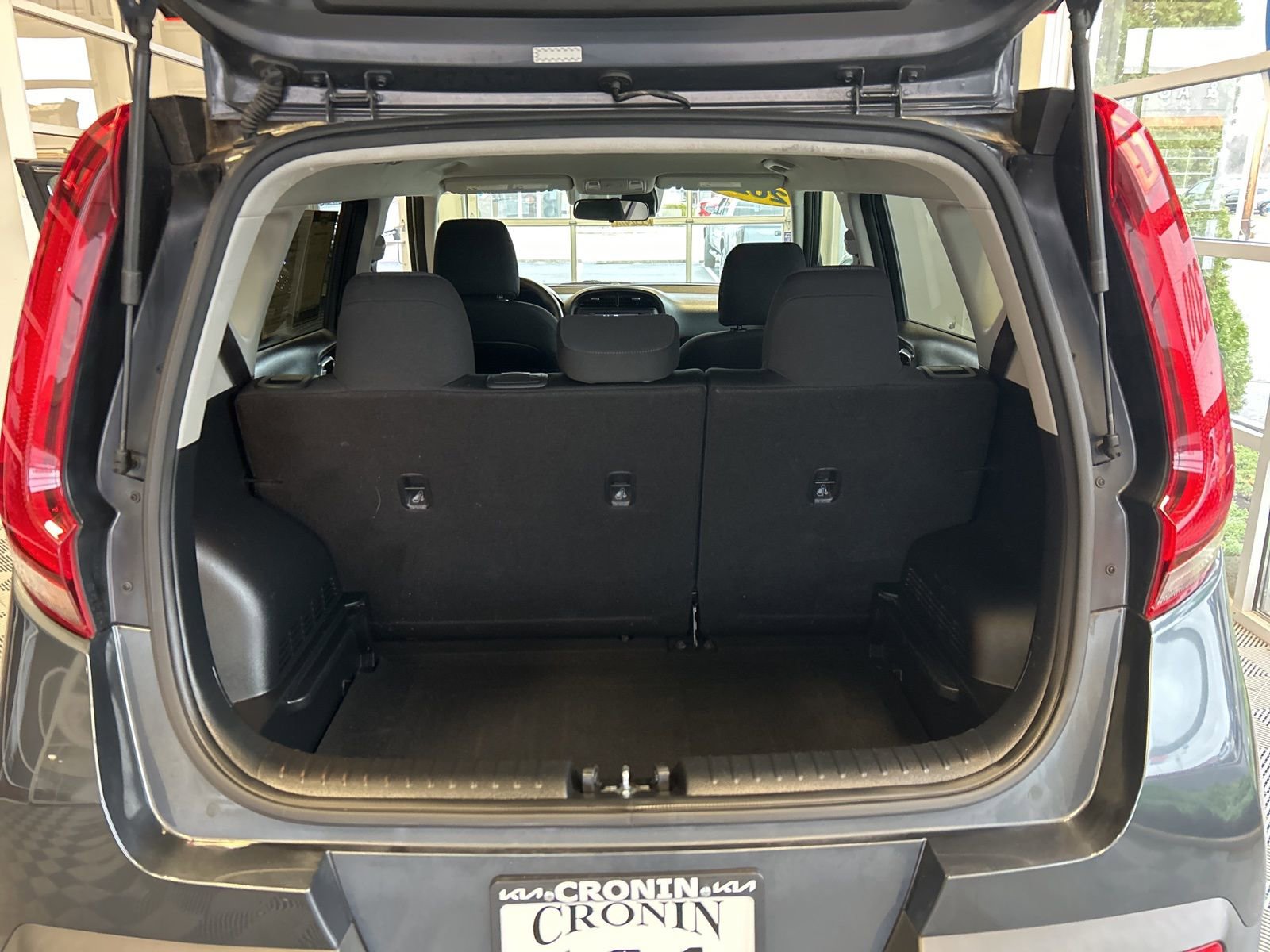 Used 2020 Kia Soul S image 11