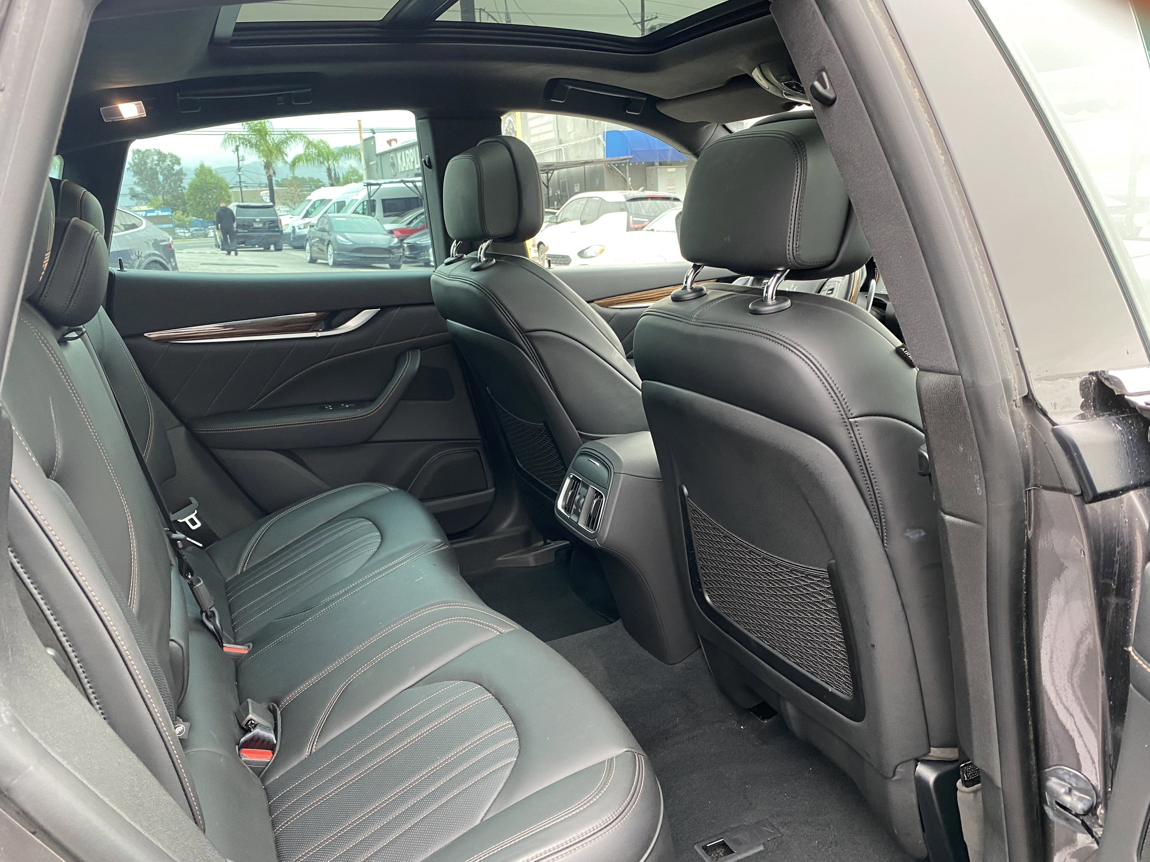 Used 2022 Maserati Levante GT image 21