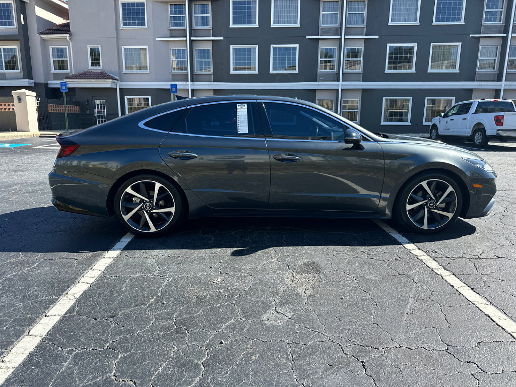 Used 2022 Hyundai Sonata SEL Plus w/ Cargo Package FWD image 8