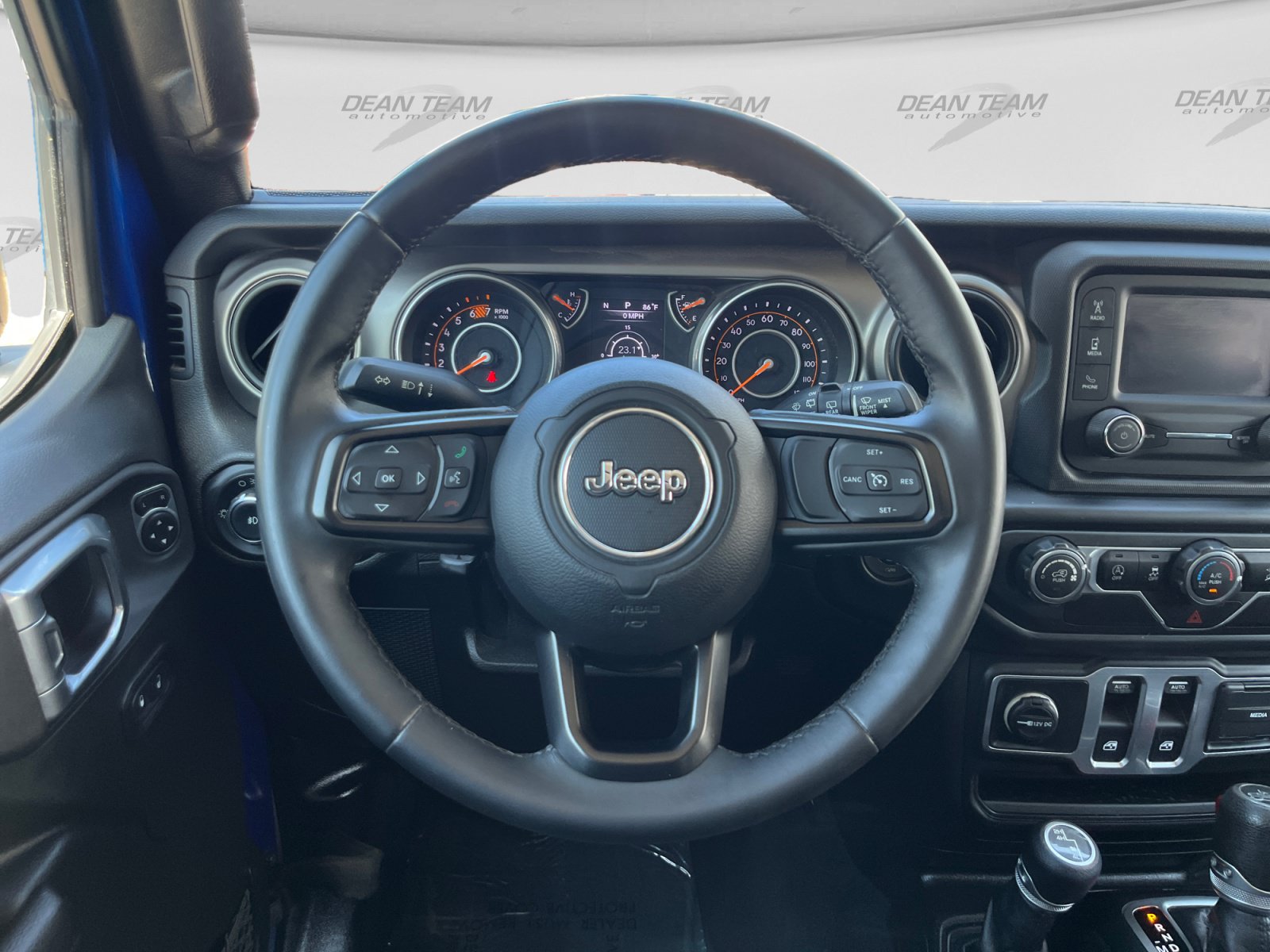 Used 2018 Jeep Wrangler Sport AWD/4WD image 12
