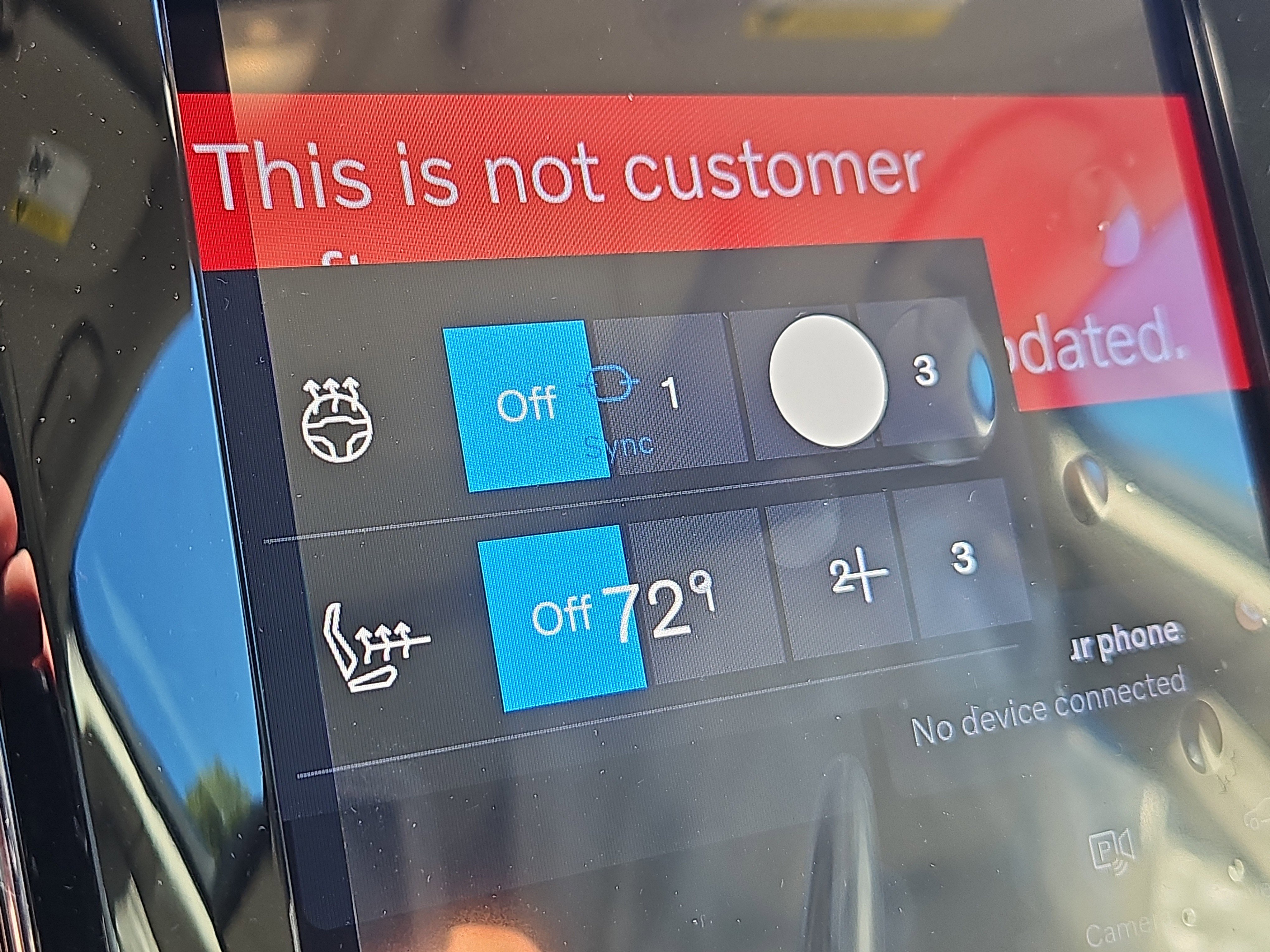 New 2026 Volvo V60 B5 Cross Country Plus w/ Protection Package Premier image 10