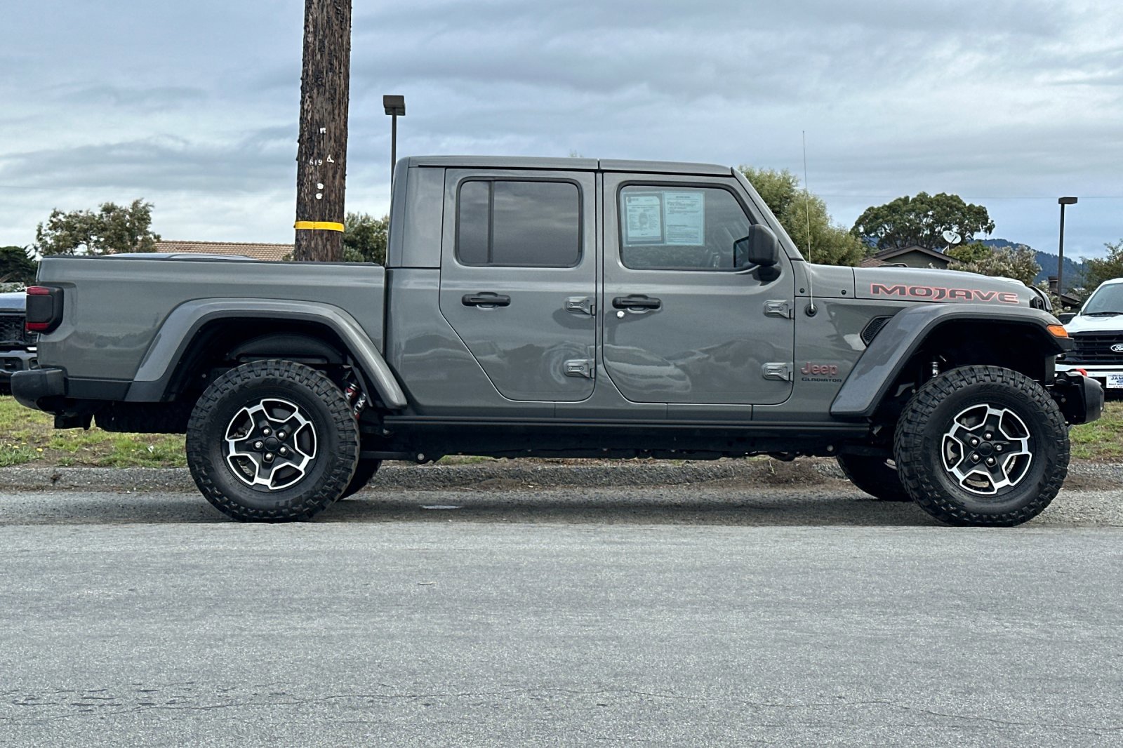 Used 2021 Jeep Gladiator Mojave image 6