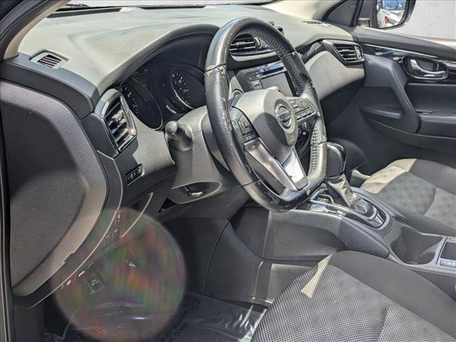 Used 2021 Nissan Rogue Sport SV FWD image 10