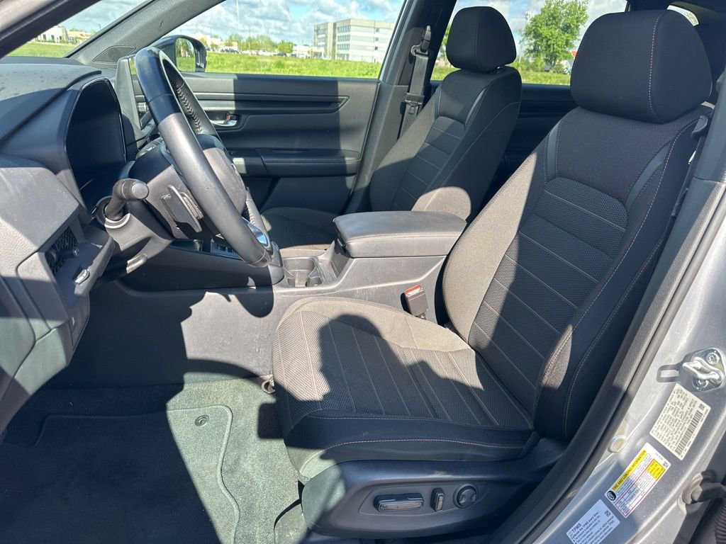 Used 2023 Honda CR-V Sport image 16