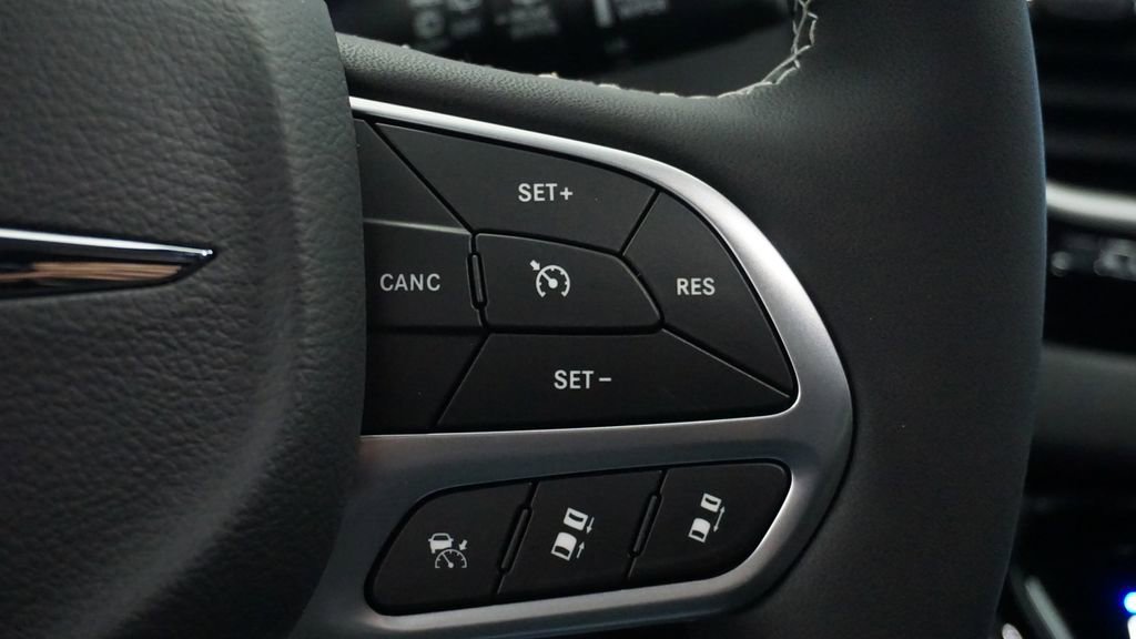 New 2026 Chrysler Voyager LX FWD image 44