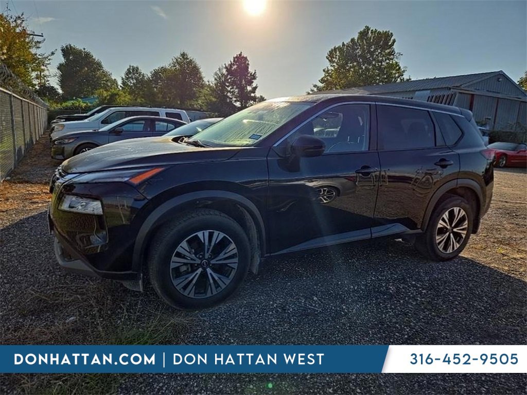 Used 2023 Nissan Rogue SV image 5