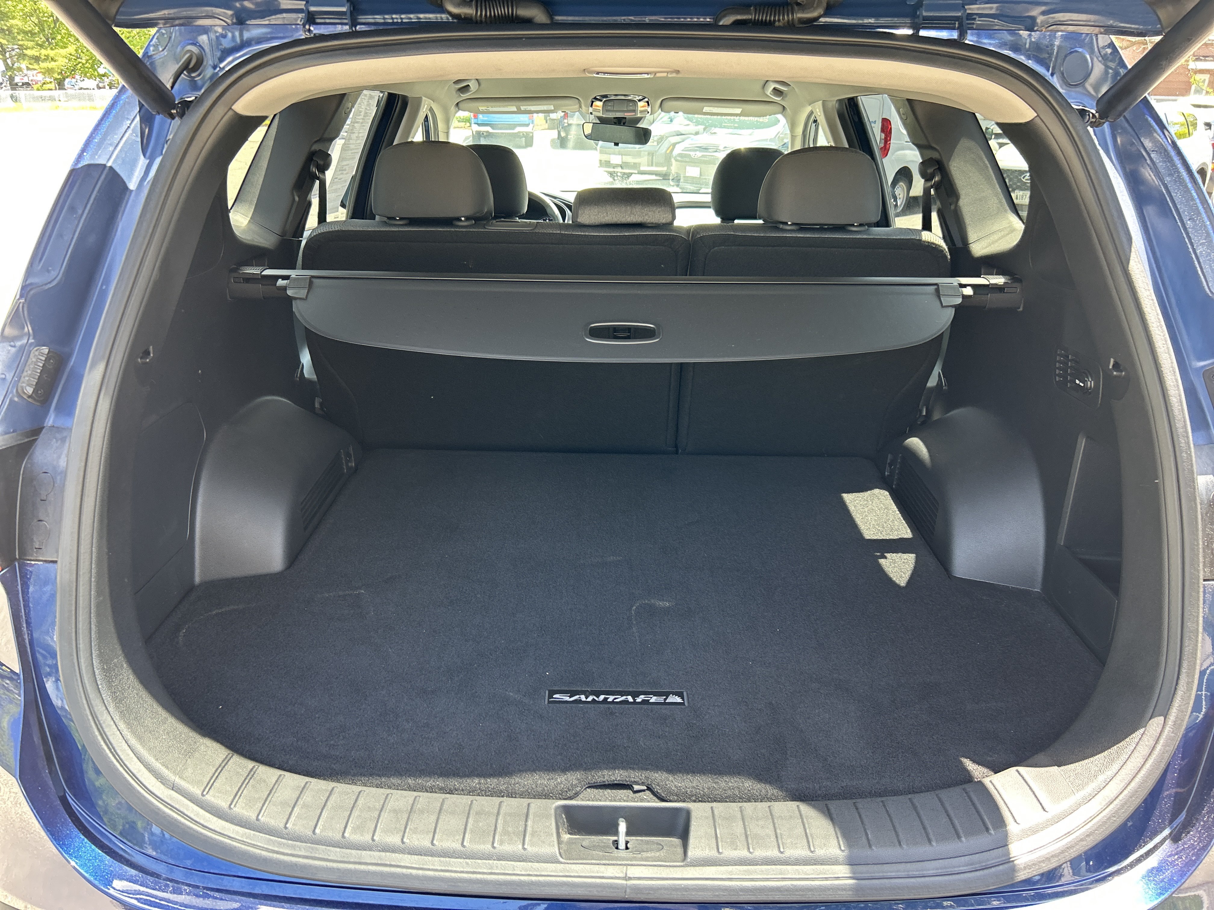 Certified 2023 Hyundai Santa Fe SEL AWD/4WD image 17